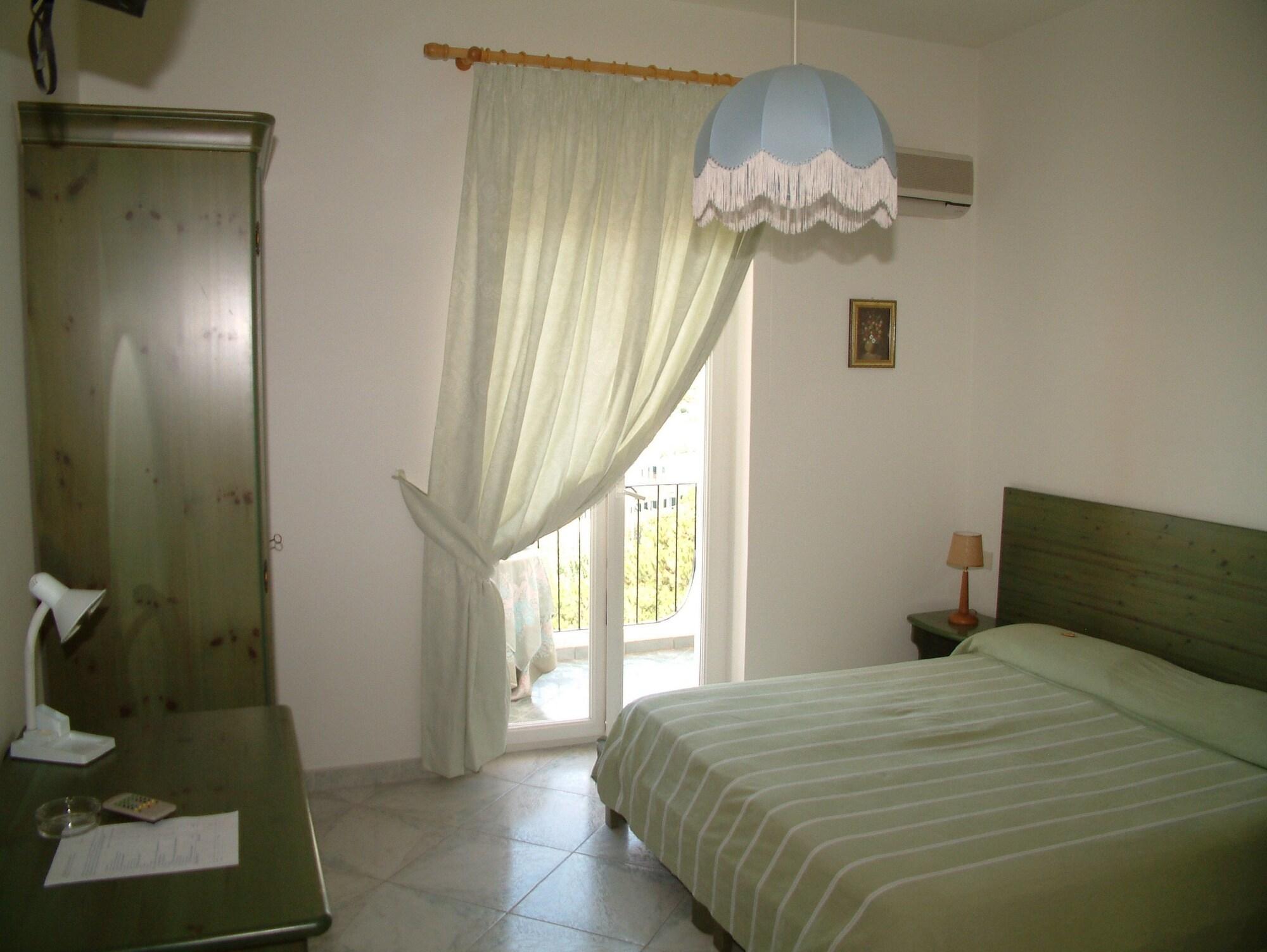 Hotel La Ginestra Forio di Ischia Exteriör bild