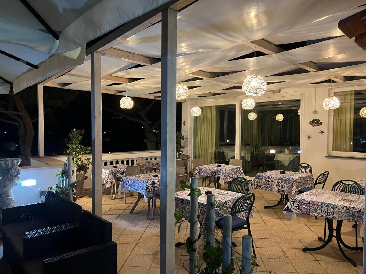 Hotel La Ginestra Forio di Ischia Exteriör bild