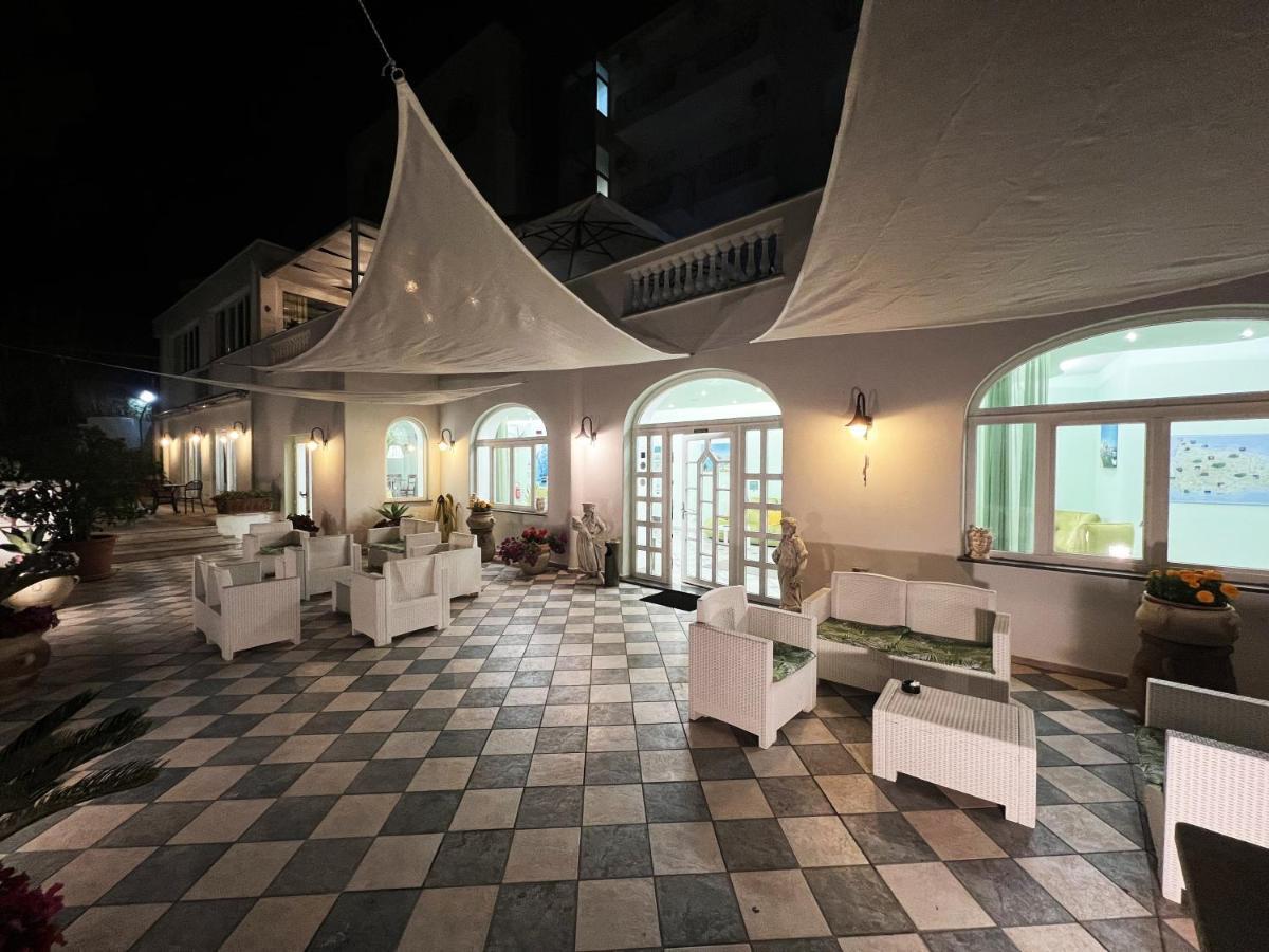 Hotel La Ginestra Forio di Ischia Exteriör bild