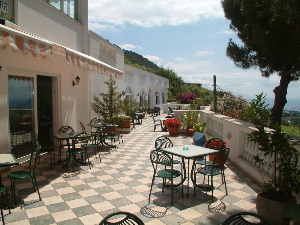 Hotel La Ginestra Forio di Ischia Exteriör bild